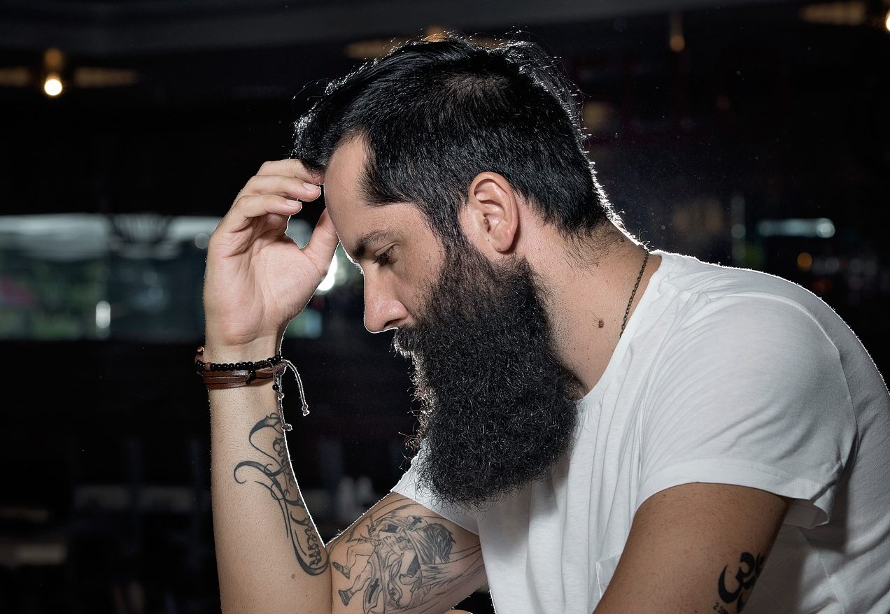 TAKO TO RADE MUŠKARCI Kad vas napusti vaš omiljeni brico, ne očajavajte i uložite u kvalitetan trimer