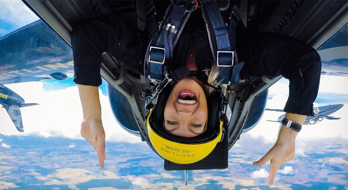 ŠVEĐANKA, PILOT, YOGA Nije čudno što je svijet poludio za njenim selfijima