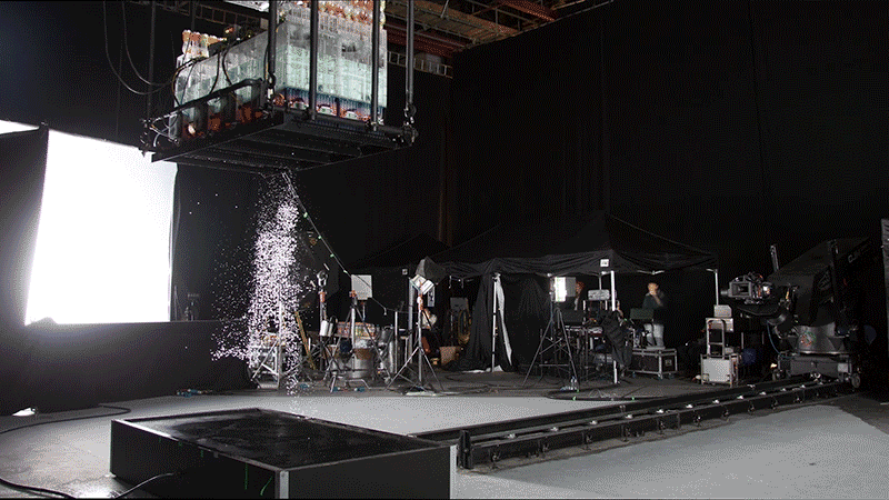 100% TEKUĆA ANIMACIJA Ovaj lik nije nastao u računalu nego iz kapljica vode