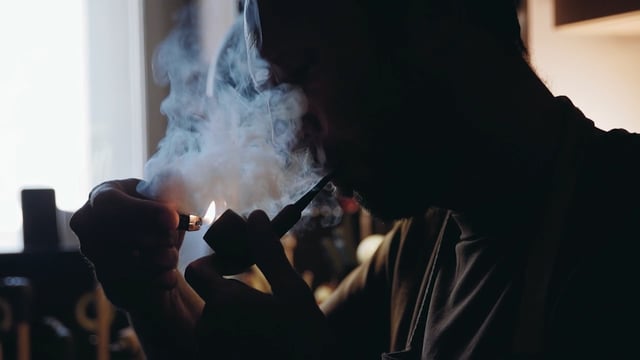 KAKVA PRIČA! Upoznajte Domagoja iz Zagreba, čovjeka koji izrađuje unikatne lule