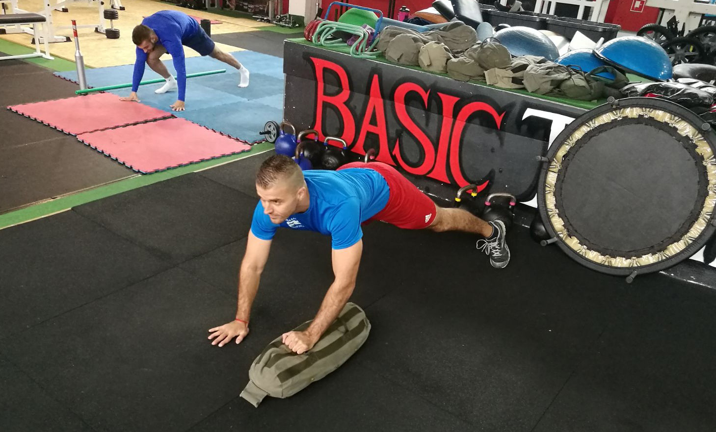 Profesionalni trener Kristian Amstrong poručuje: vježbajte triput tjedno i vodite aktivan život, no nemojte pretjerati