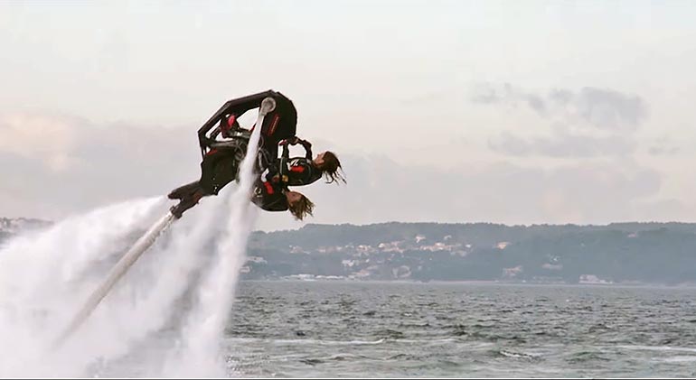 ZAPATA FLYRIDE Ludi jet ski kojim plovite, letite, ronite, ali prije svega impresionirate ljepotice