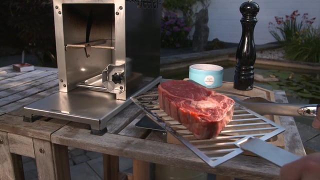 BEEFERIZACIJA Grilajte ove sezone samo SAVRŠENI STEAK