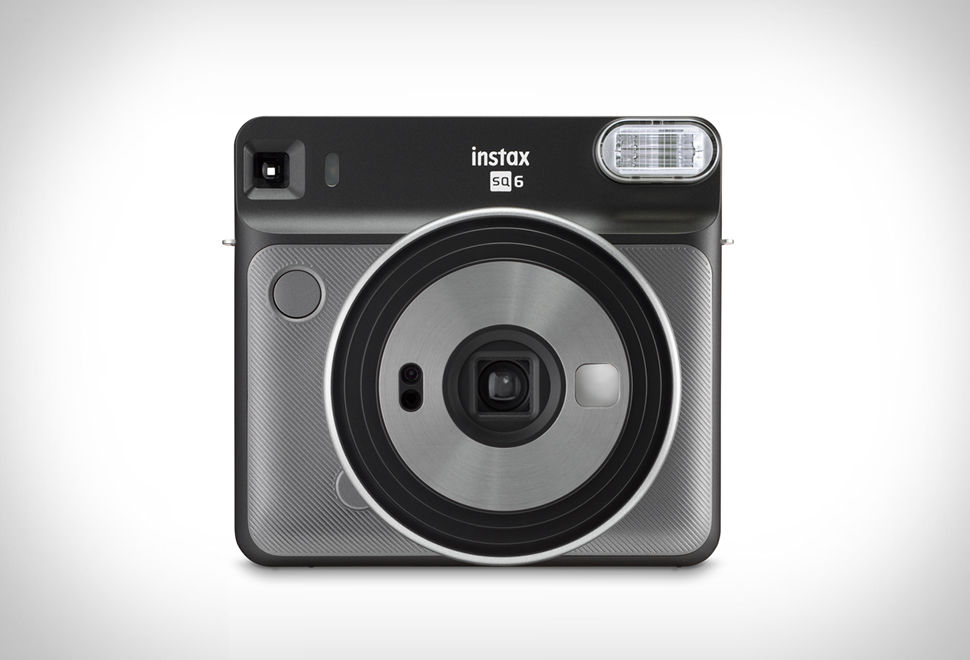 JER RETRO JE IN Fujifilmov Instax SQUARE SQ6 analogni je fotoaparat koji će vas pretvoriti u pravog (foto) hipstera